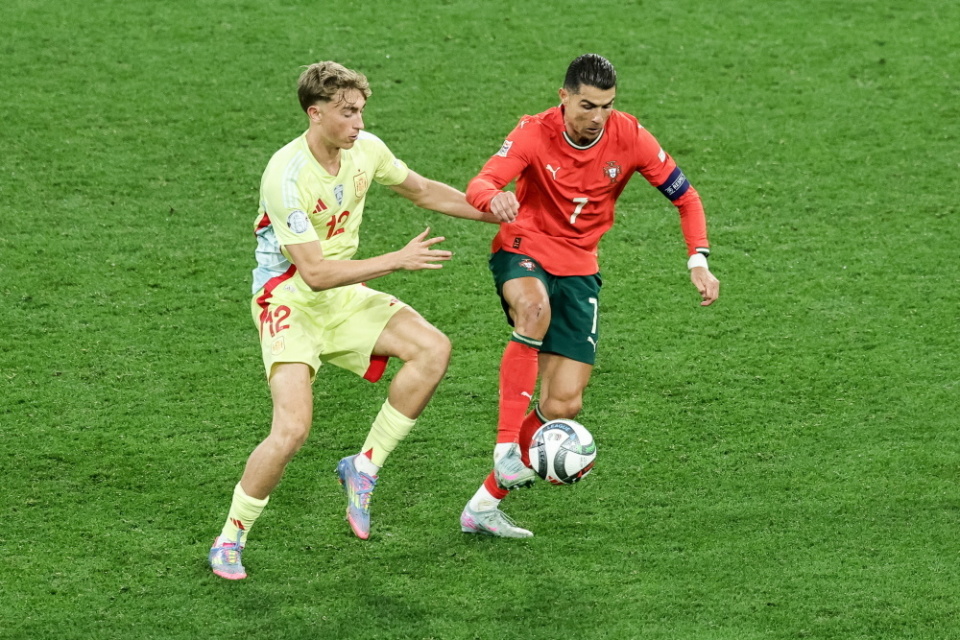 每年一度的 每年一度的