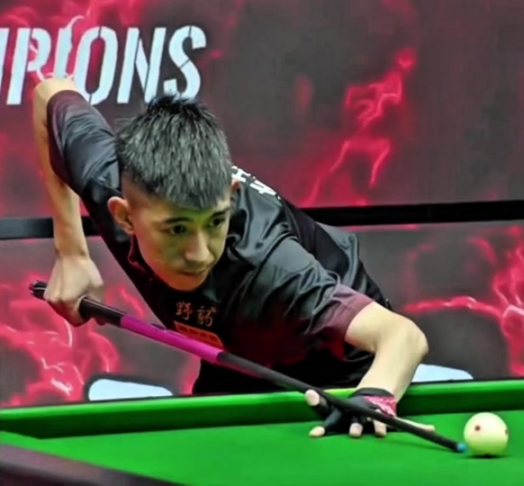 防线的人物 防线的人物