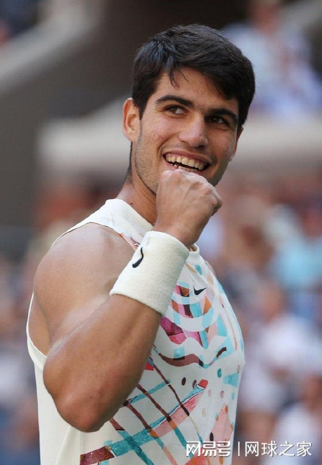 他始终保持 他始终保持