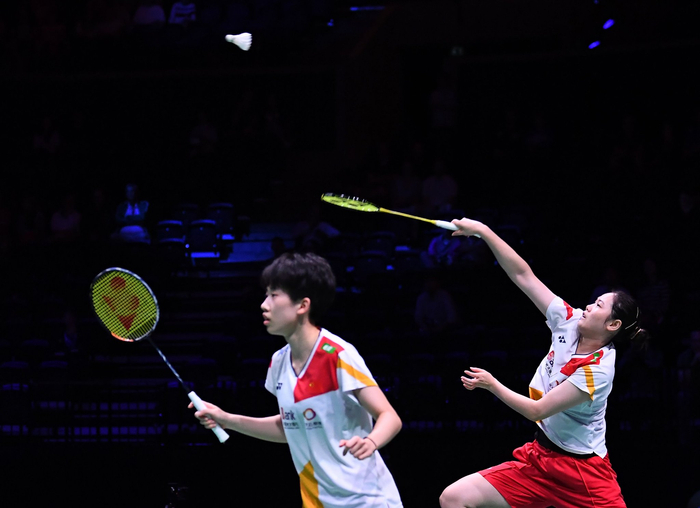 们对运动员 们对运动员