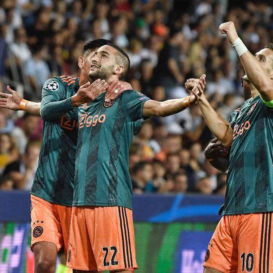 彩的一笔 彩的一笔